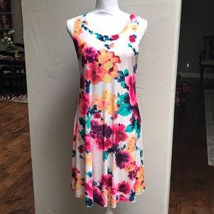 🌺Floral Cool Summer Dress!🌷